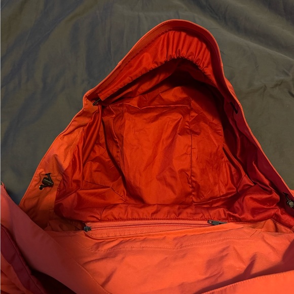 Patagonia Women's Orange Ski Jacket - 3 ways to wear size M - Picture 5 of 16